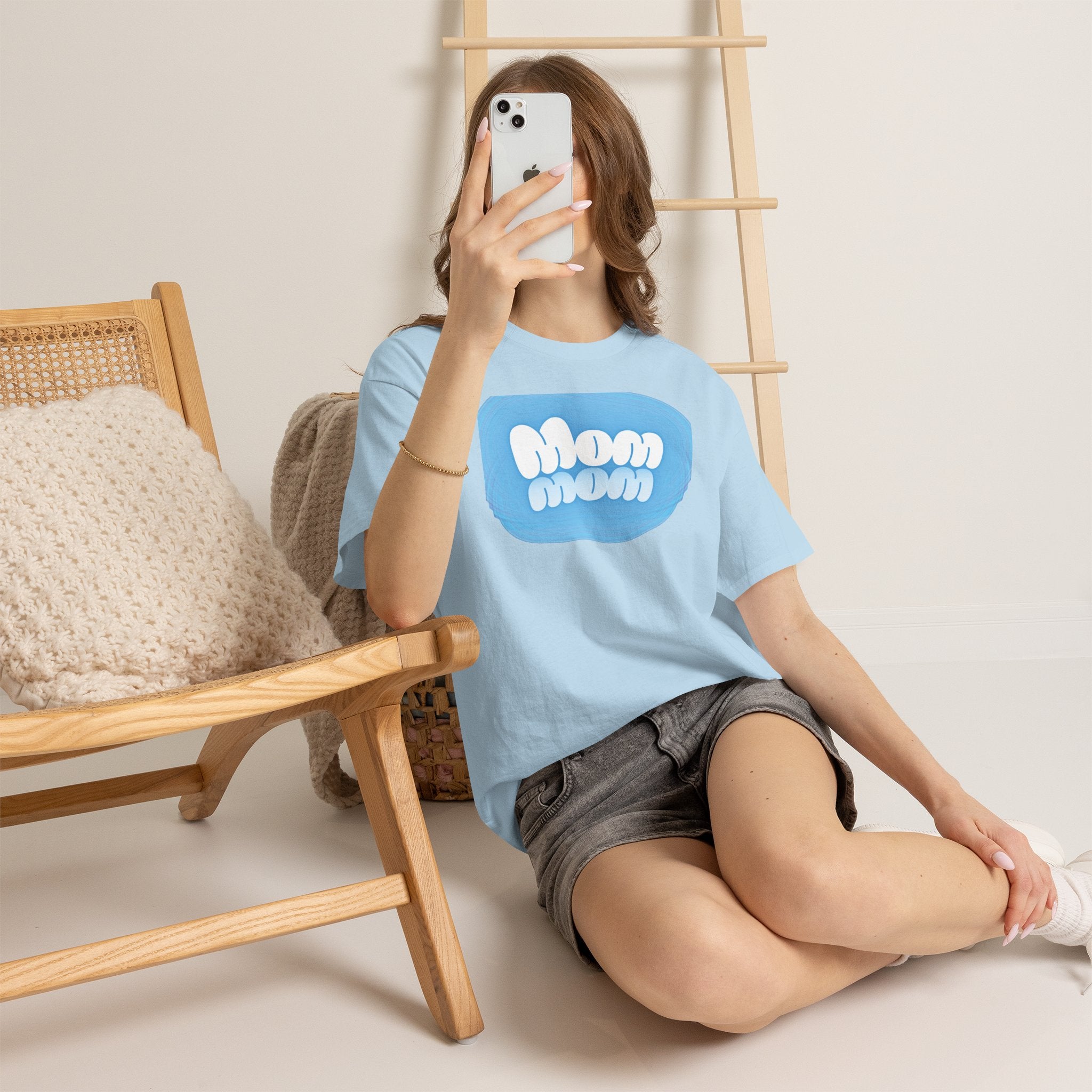 Retro Bubble Text Mom Tee - Blue
