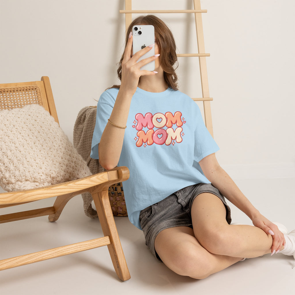Retro Bubble Text Mom Tee