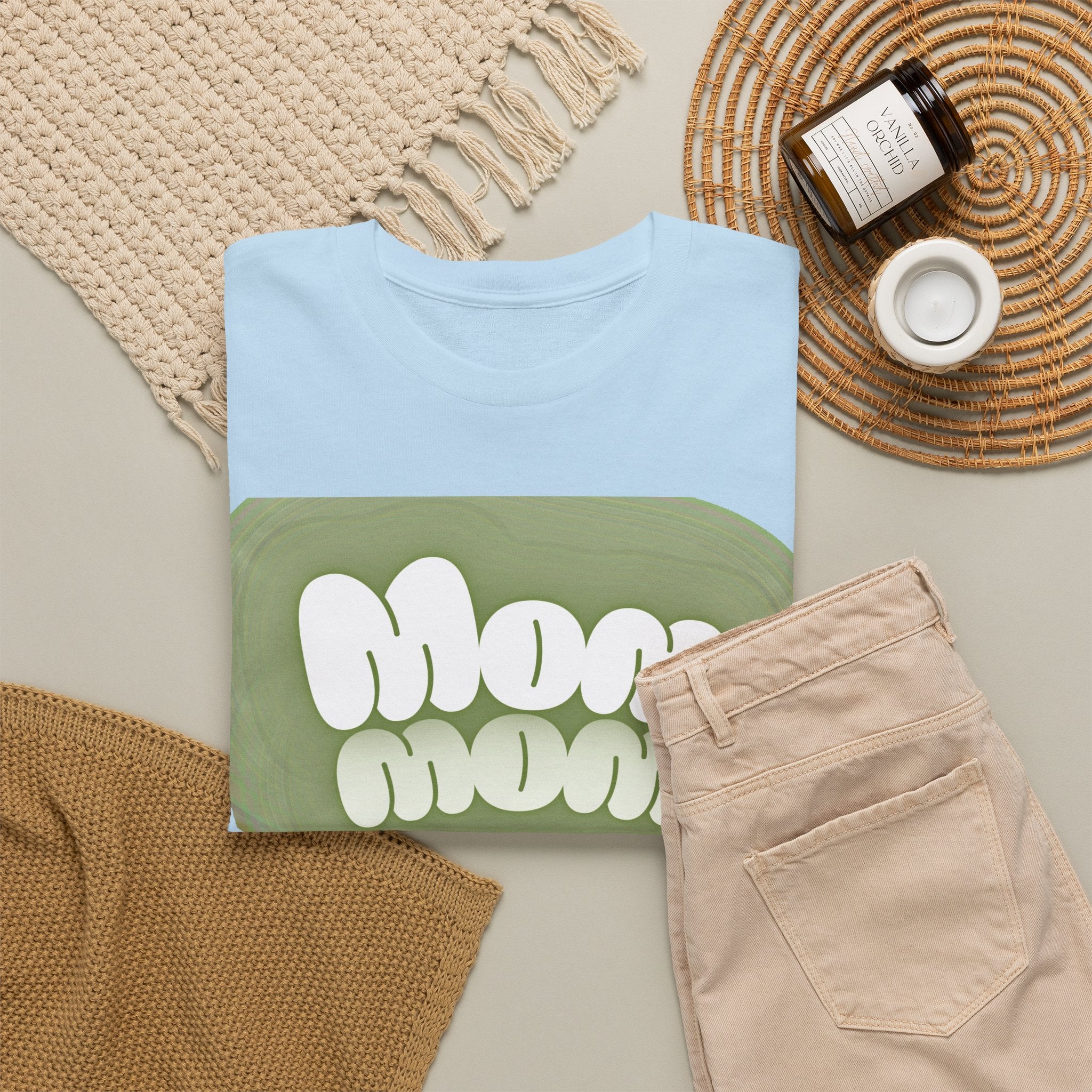Retro Bubble Text Mom Tee - Green