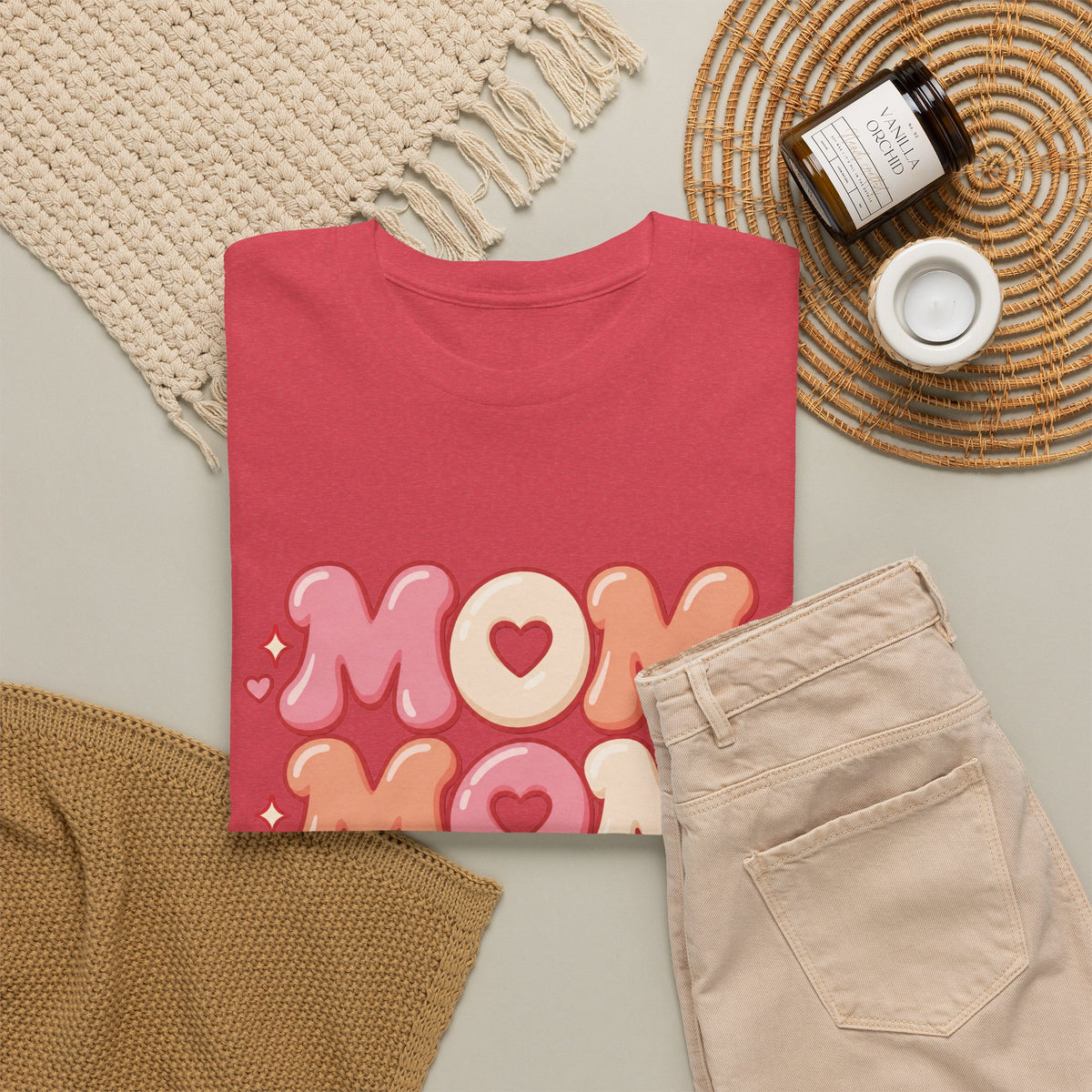 Retro Bubble Text Mom Tee