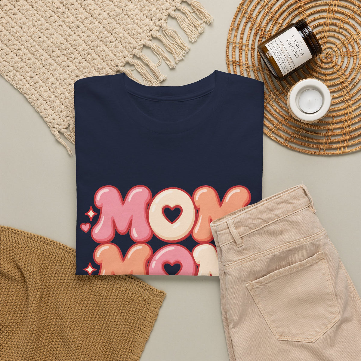 Retro Bubble Text Mom Tee