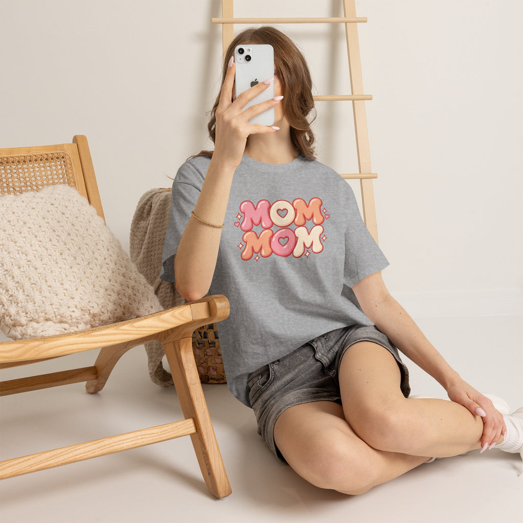 Retro Bubble Text Mom Tee