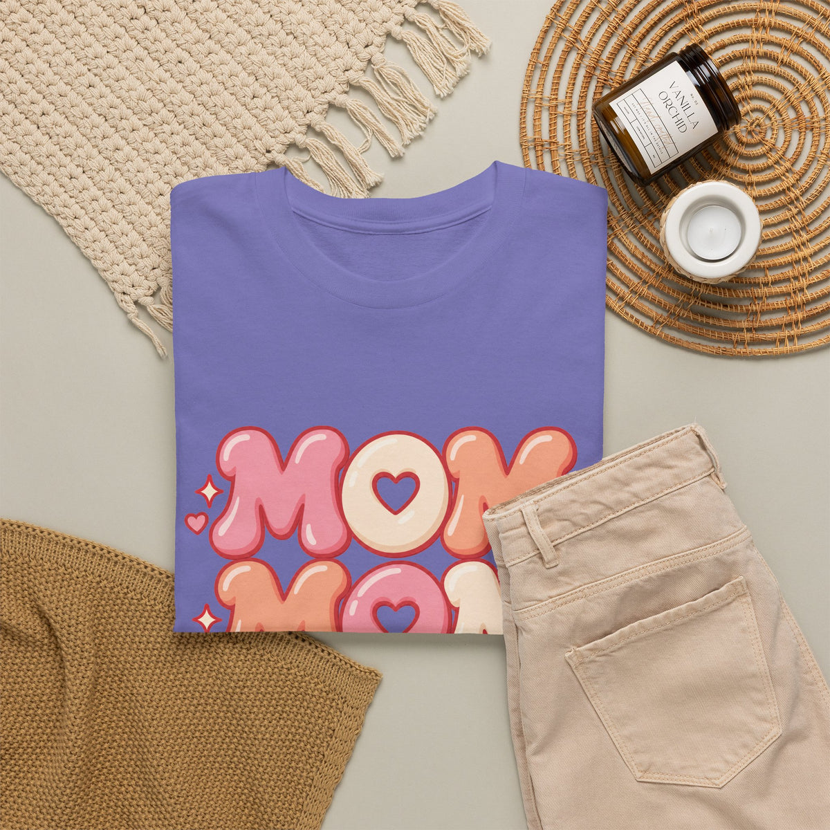 Retro Bubble Text Mom Tee
