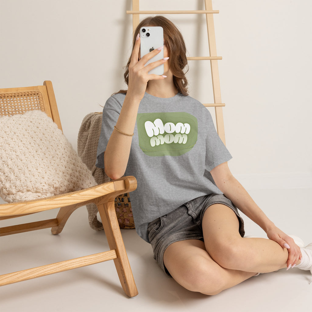 Retro Bubble Text Mom Tee - Green
