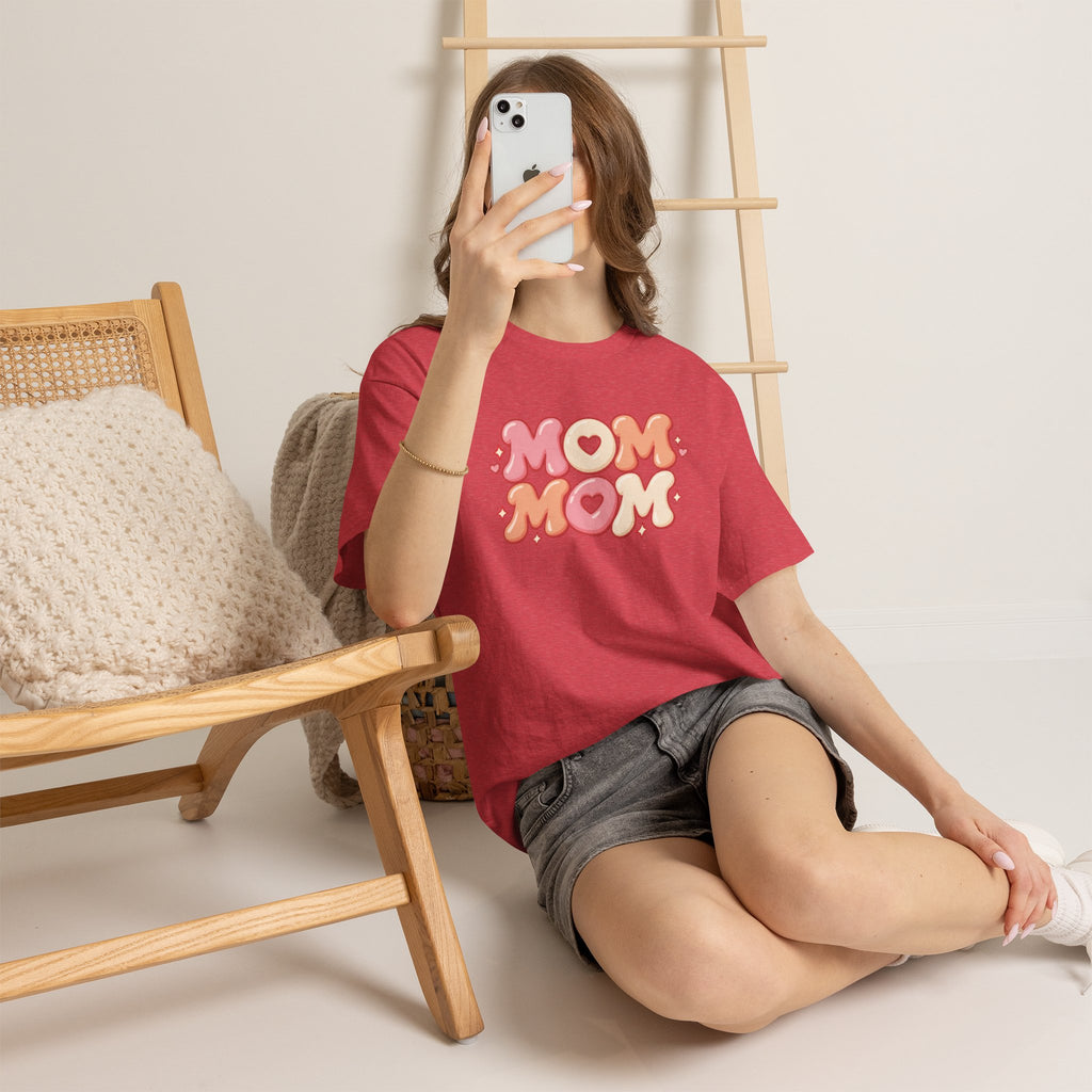 Retro Bubble Text Mom Tee
