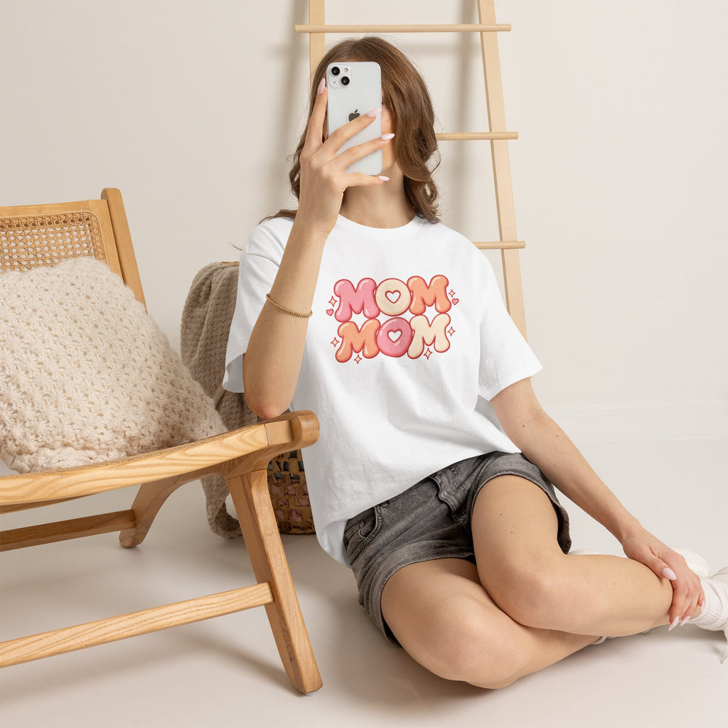 Retro Bubble Text Mom Tee
