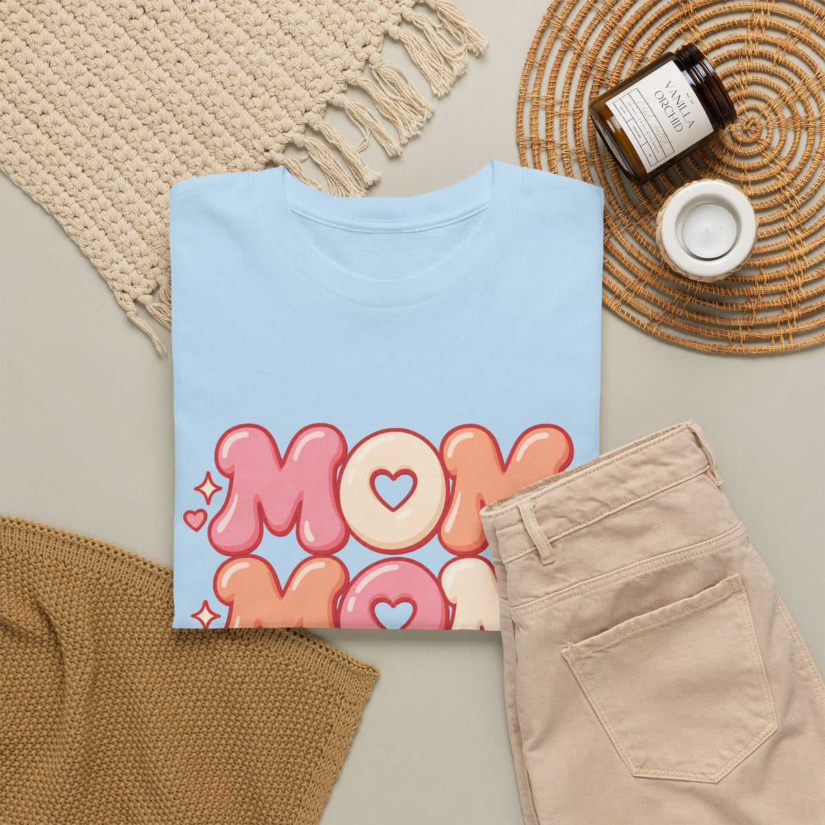 Retro Bubble Text Mom Tee