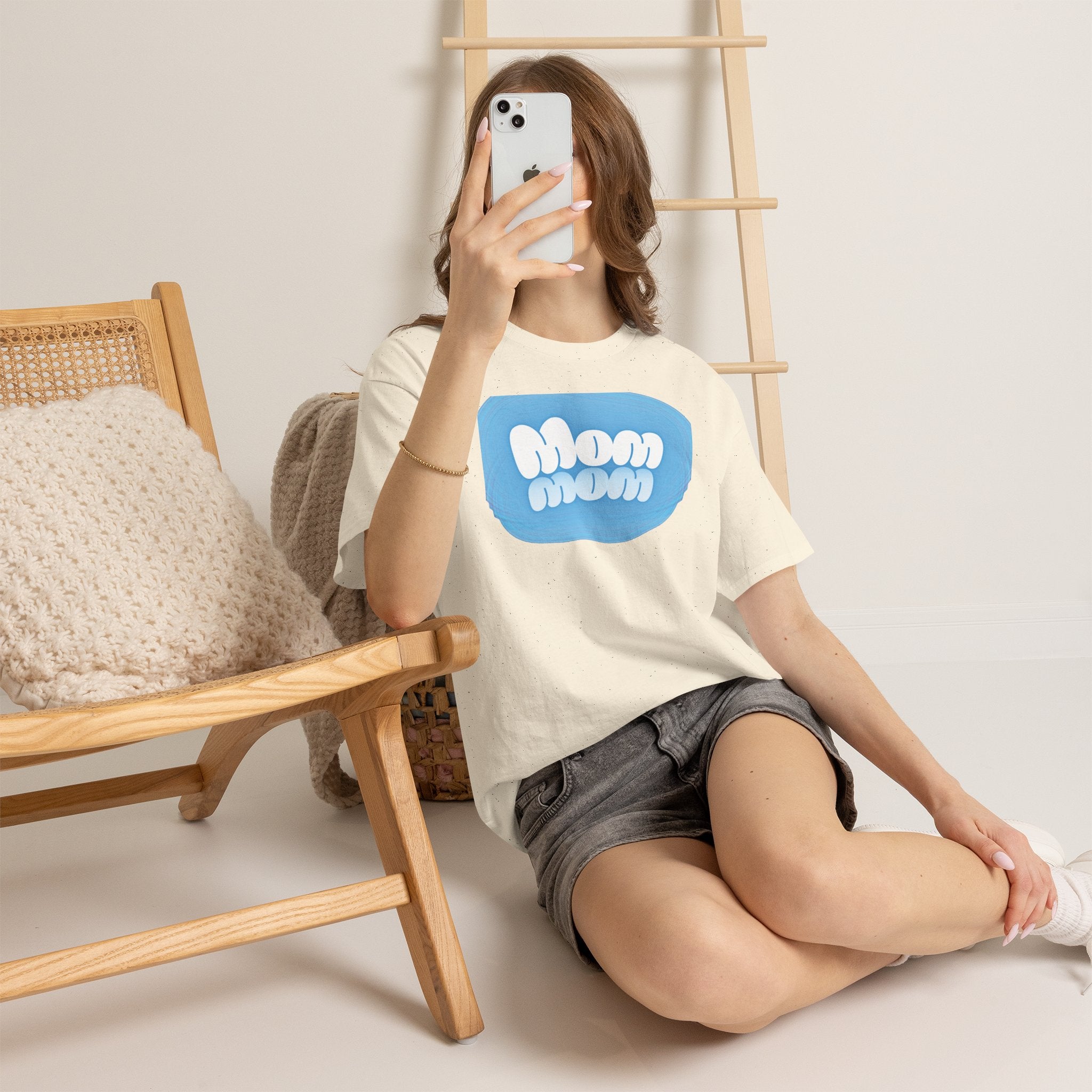 Retro Bubble Text Mom Tee - Blue