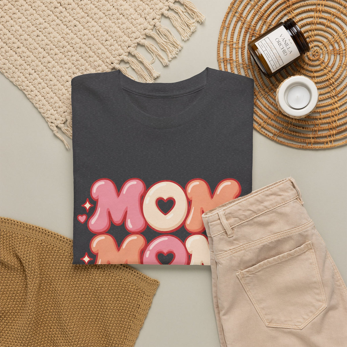 Retro Bubble Text Mom Tee